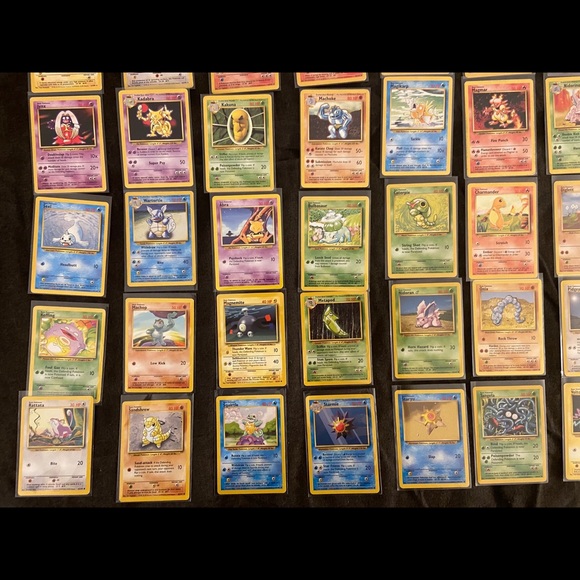 Complete Base Set Pokemon Cards (Without trainers) - Picture 6 of 13